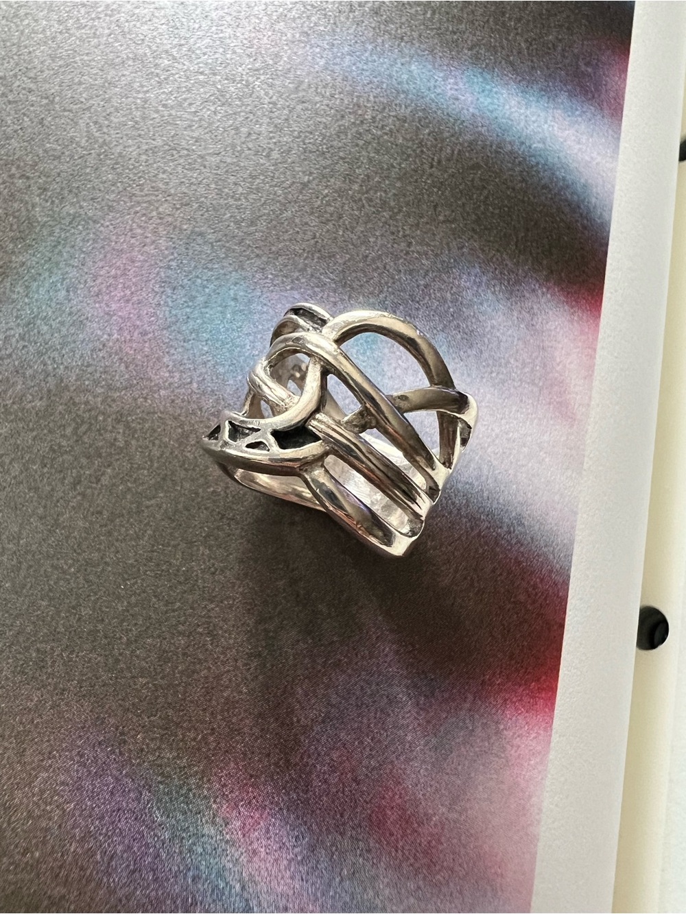 SHABLOOL • Contemporary Sterling Silver Openwork Wave Ring
